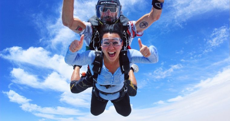 Skydiving in Dubai