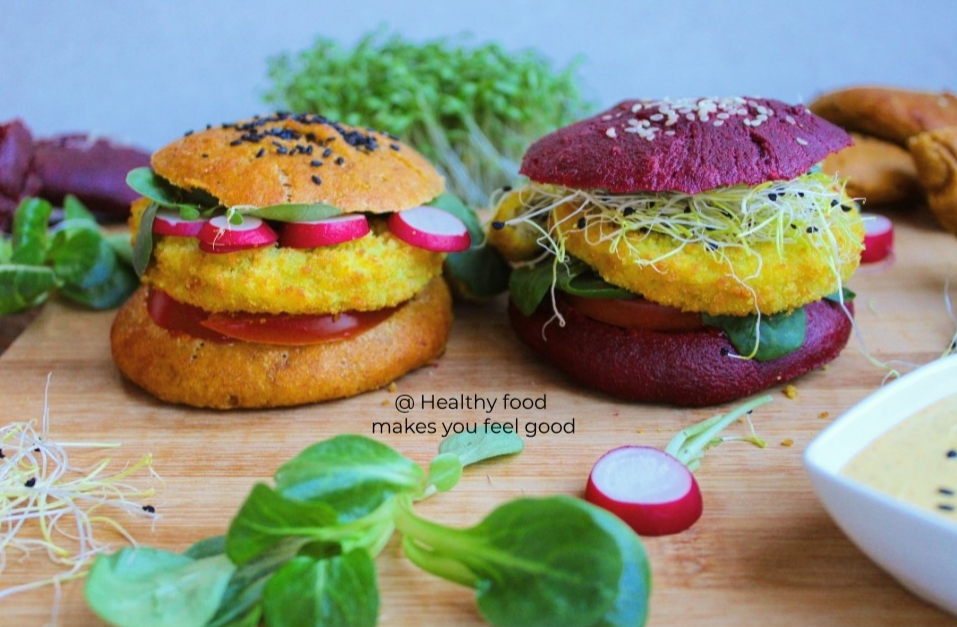 Kleurrijke veggie hamburgers