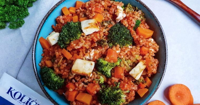 Bulgurschotel met broccoli, wortel en feta