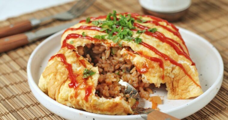 Asian-style omelet (Zuid-Koreaanse omurice)