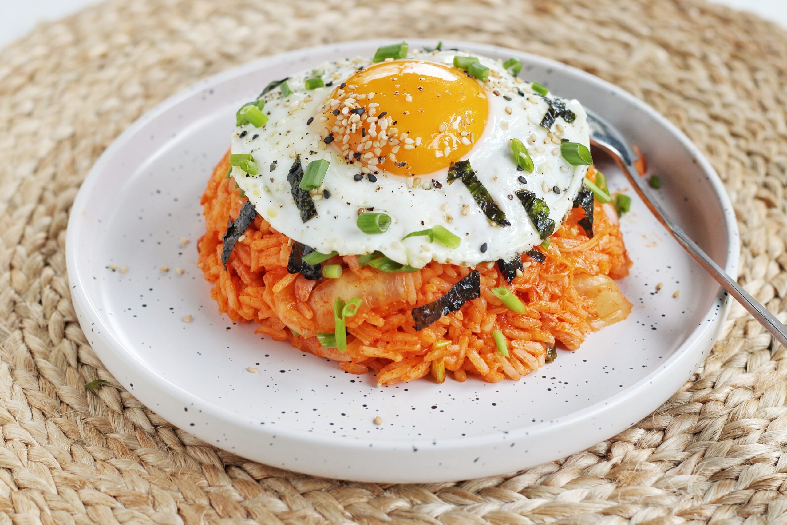 Koreaanse Kimchi bokkeumbap (fried rice)