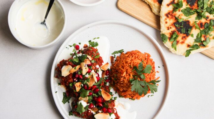 Marokkaanse balletjes in harissa-tomatensaus met tomaat & basilicumrijst